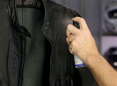 Simple Science: How to Make a Volcano with Kids