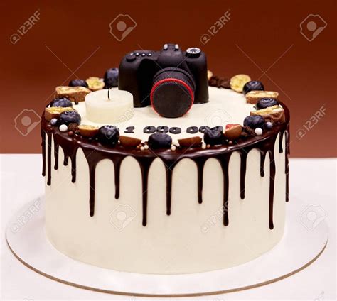 21 Awesome Photo Of Camera Birthday Cake