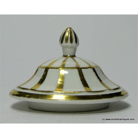 Korzystając z aktywów upadłej spółki. SPM Porcelain Sugar Bowl & Cover c1870