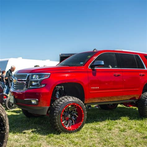 Custom 2016 Chevy Tahoe Images Mods Photos Upgrades —