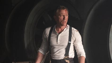 3840x2160 Daniel Craig As Bond In No Time To Die 4k Wallpaper Hd