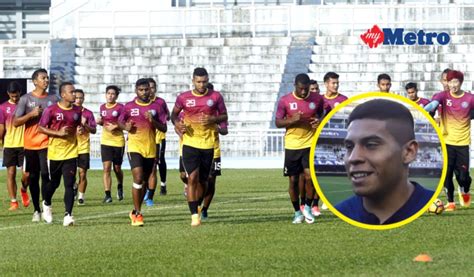 Hanya satu pemain daripada johor dt diberi pengiktirafan malam ini, iaitu mohammed ghaddar, yang berjaya menghabiskan 2017 sebagai penjaring terbanyak di liga super. Romero senjata Pahang? | Harian Metro