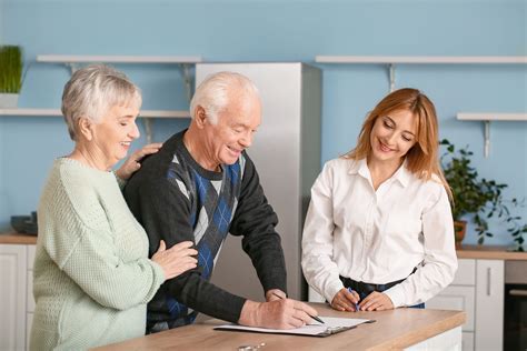 Benefits Of Signing A Senior Care Contract In Chicago Joycare