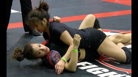Brazilian Jiu Jitsu Match Girls Grappling No Gi • Women Wrestling Bjj Mma Female Youtube