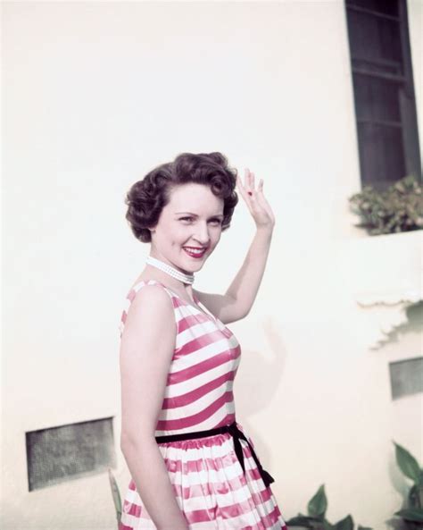14 Young Pictures Of Betty White Photos Global Grind