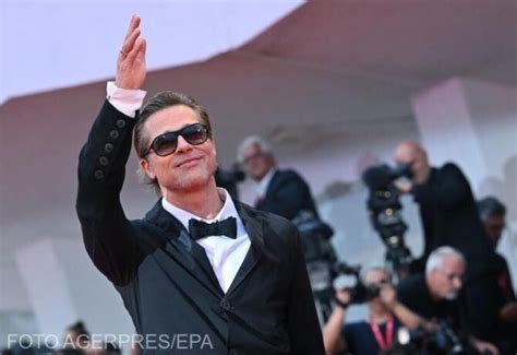 Cine Este Noua Iubit A Lui Brad Pitt Cu De Ani Mai T N R Dec T El Dcnews