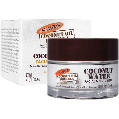 I'm obsessed with them and i will tell anyone who will listen (aka my friends) why they need to be using one asap. 11 Best Water Based Moisturizers For Oily Skin 2020| Drugstore