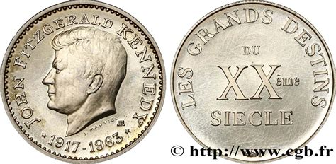 For the general public, progress. ÉTATS-UNIS D'AMÉRIQUE Médaille de John Fitzgerald Kennedy ...