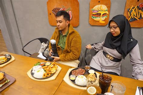 Gambar tentang Kedai Makan Di Wangsa Maju : Bernama Pkpb Sektor Makanan