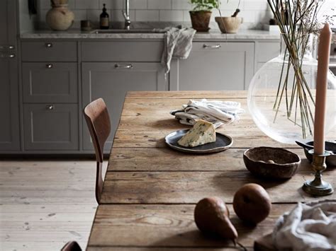 Cozy Kitchen With A Vintage Dining Table Coco Lapine Design Kök