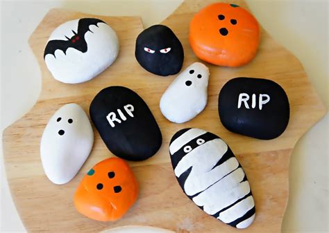 Halloween Rock Painting By HalloweenRecipes HubPages