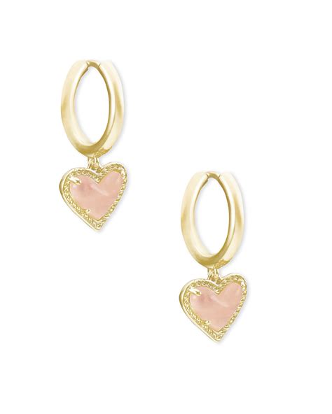 Ari Heart Gold Huggie Earrings In Rose Quartz Kendra Scott