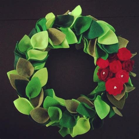Felt Christmas Wreath By Purolove