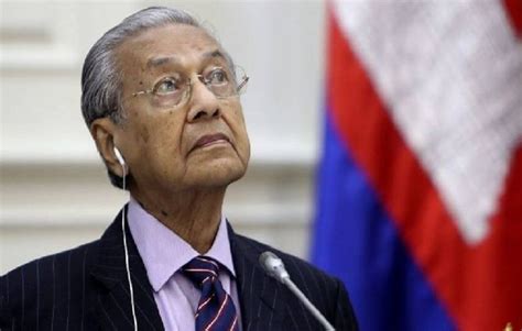 mahathir mohamad malaysian prime minister in shock resignation bryt fm