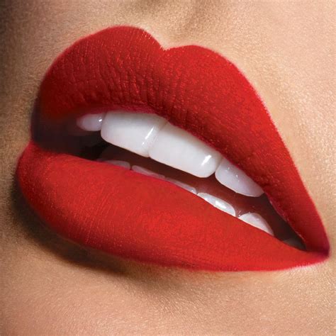Mac Ruby Woo Lipstick Red 3 Gm Buy Mac Ruby Woo Lipstick Red 3 Gm At