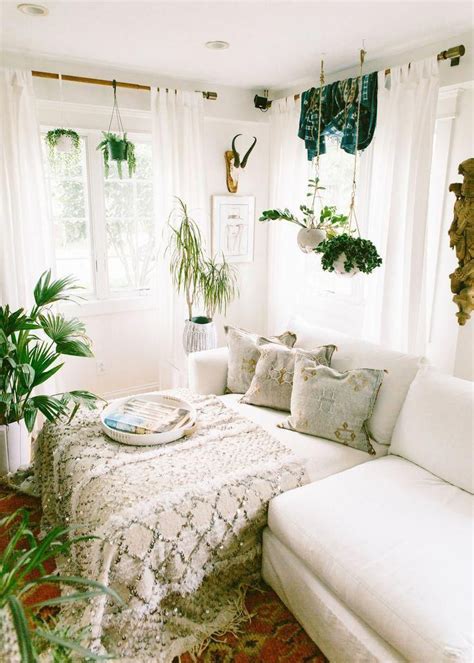 Boho Bedroom With Plants And Textiles Bedroomplants Home Decor