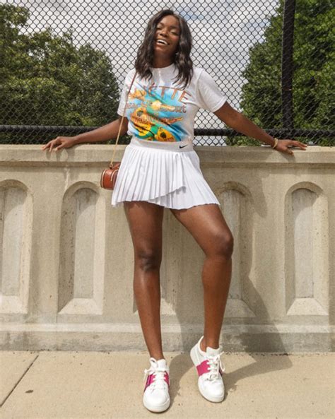 How To Style A Tennis Skirt Like A Fashion Pro In 2022 Purewow