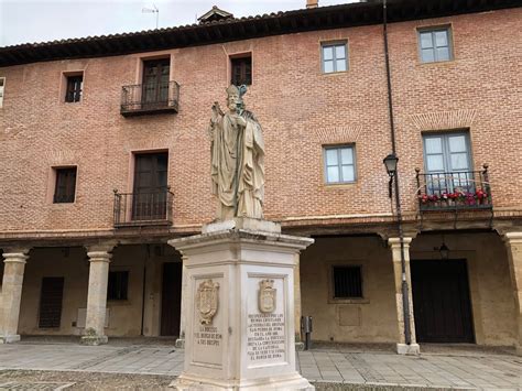 Lugares Imprescindibles Que Ver En La Villa Episcopal De El Burgo De Osma Conmimochilacuestas