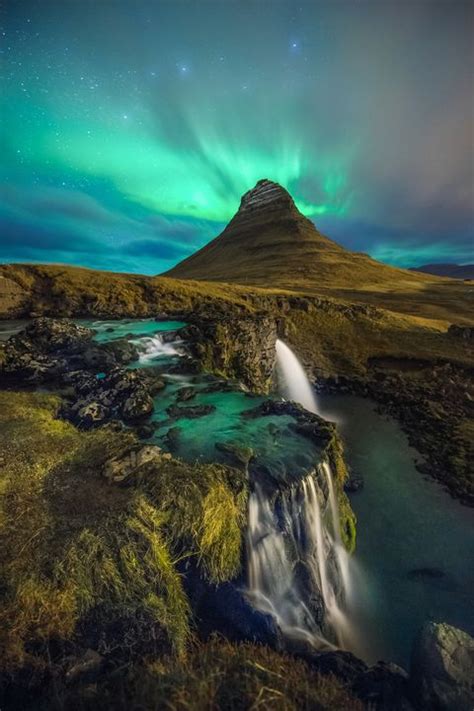 15 Things To Do And See In Iceland Harpers Bazaar Iceland Attractions