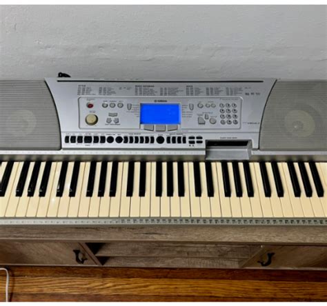Yamaha Psr 450 Electronic Keyboard 61 Key Silver Synthesizer Disc Drive