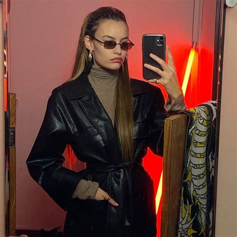 Roméo elvis et lena simonne se sont bien mariés ! Lena Simonne on Instagram: "Je prends le métro comme ça en ...