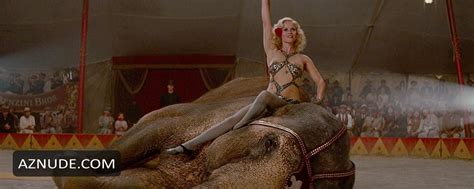 Water For Elephants Nude Scenes Aznude 9272 Hot Sex Picture