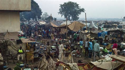 rca le camp de mpoko compte près de 20 000 déplacés
