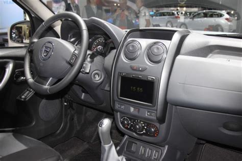 Maybe you would like to learn more about one of these? Noul Duster 2013 facelift: oficial FOTO Duster 2013 pret
