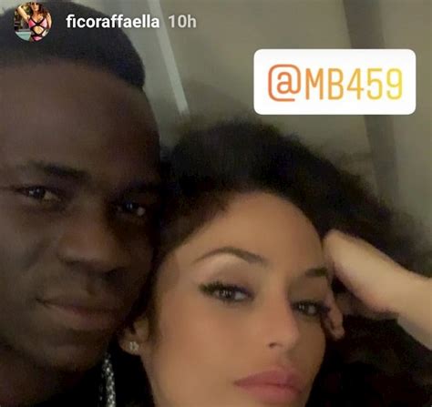 Raffaella Fico Mario Balotelli Tornati Insieme Spunta Foto Instagram