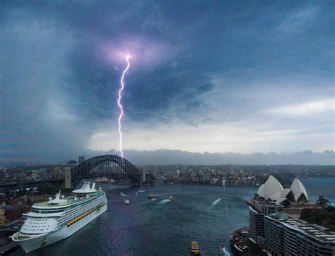 In pictures: Impressive lightning storm engulfs Sydney, Australia ...