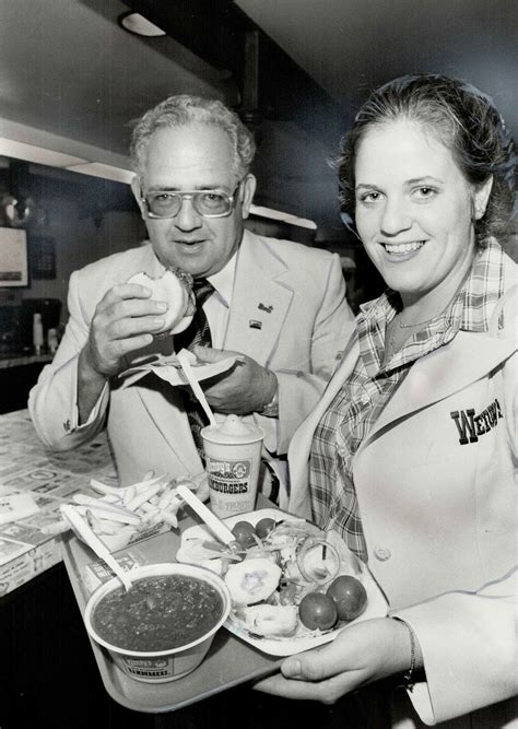 Dave And Wendy Thomas 1980 : r/OldSchoolCool