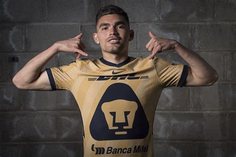 Country mexican government and football authorities are investigating claims that pumas captain dario veron used racial slurs against two. Pumas UNAM 2021 Nike Third Kit | 20/21 Kits | Football ...