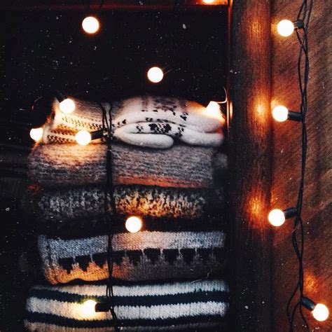 Can you name the lyrics to 'sweater weather' by the neigbourhood? sweater weather