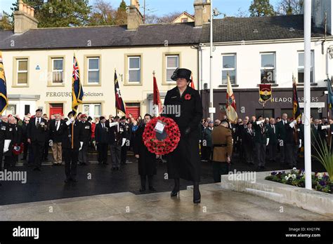 DUP leader Arlene Foster lays a wreath at the war memorial during