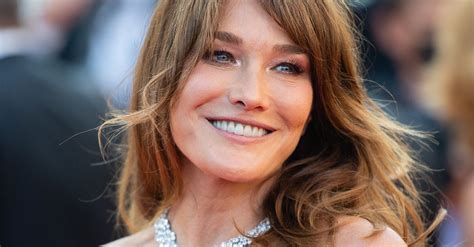 Carla Bruni Oggi A Sanremo Per La Terza Volta Radio Deejay