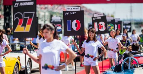 formula 1 ends use of grid girls just days after walk on girls banned in darts huffpost uk