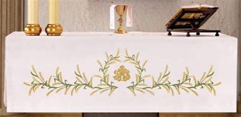 Altar Tablecloth Altar Tablecloth And Laboratorio Gruppo Liturgico