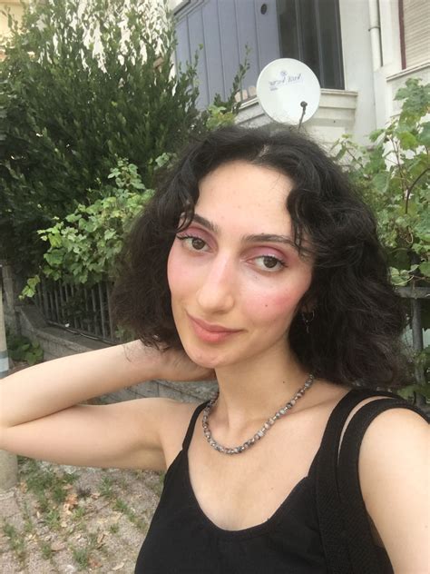 Hatice est sur Couchsurfing ! | Couchsurfing