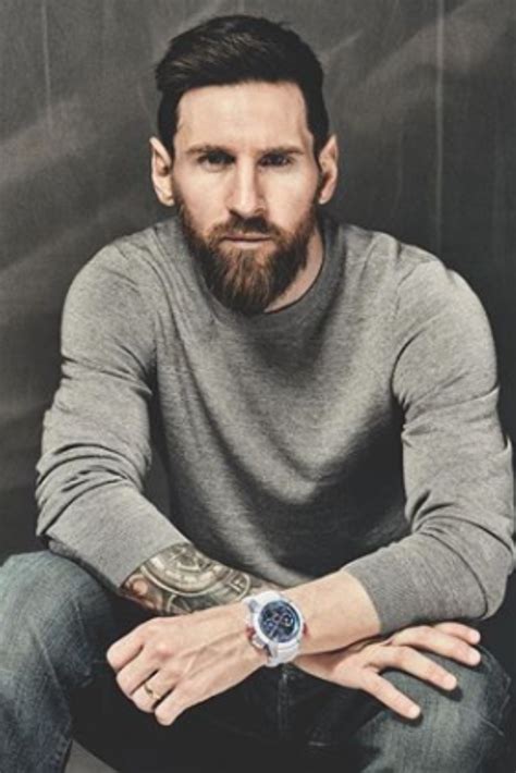 it s an honour for me to present you with the first jacobandmessi limited edition lional messi