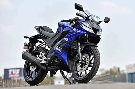 Yamaha r15 version 2.0 top speed bikes | super & heavy bikes. What are the advantages and disadvantages of the Yamaha ...