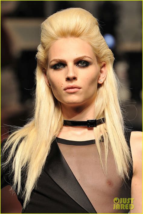 Photo Model Andreja Pejic Comes Out As Transgender Woman 02 Photo