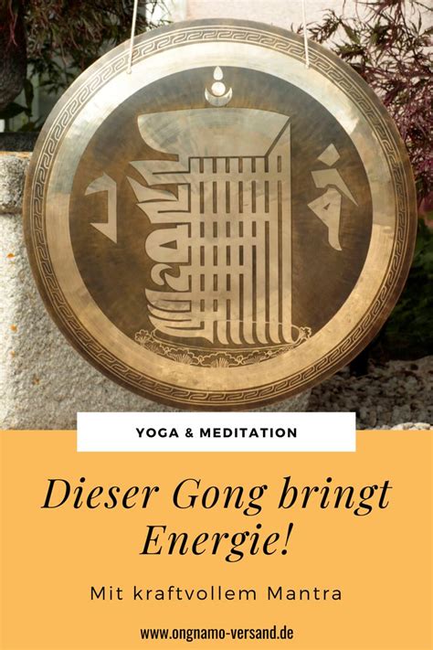 Der schöne Gong mit tibetischen Mantra ist ideal für Yoga und