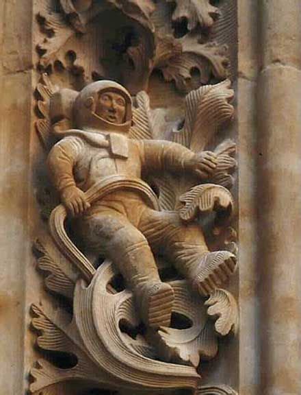Mystery Astronaut Carving In Ancient Temples In Salamanca Ancient Astronaut Ancient Aliens