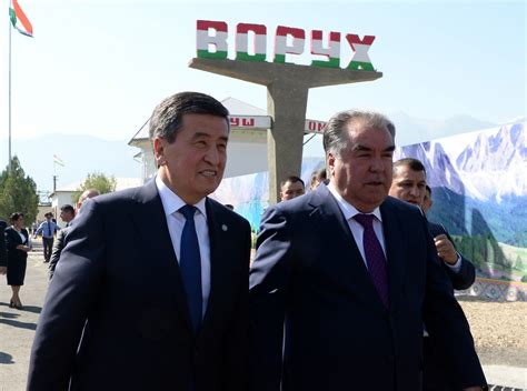 Cette orientation très « business » de la diplomatie française peut nécessiter quelques compromissions, notamment dans lire aussi : « Plus de problèmes irrésolus » à Vorukh entre Tadjikistan et Kirghizstan