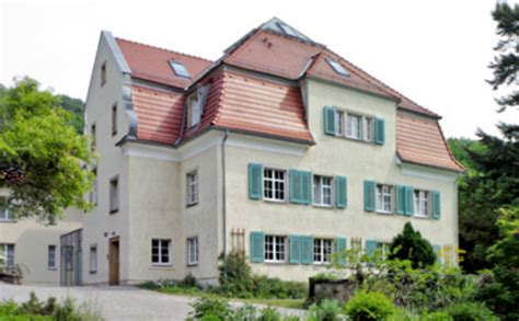 August wieder in hoheneichen zu begrüßen! Sächsische Landesbibliothek gibt NS-Raubgut an Jesuiten ...