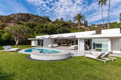Less than a year old hvac plus ductwork, newer water heater, newer appliances. 10 masterpiece mid-century modern homes for sale ...