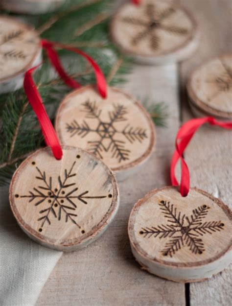 30 Wooden Christmas Decorations Ideas Magment