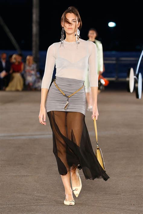 How To Wear Sheer Clothes In 2023 According To Fashion Experts Lupon