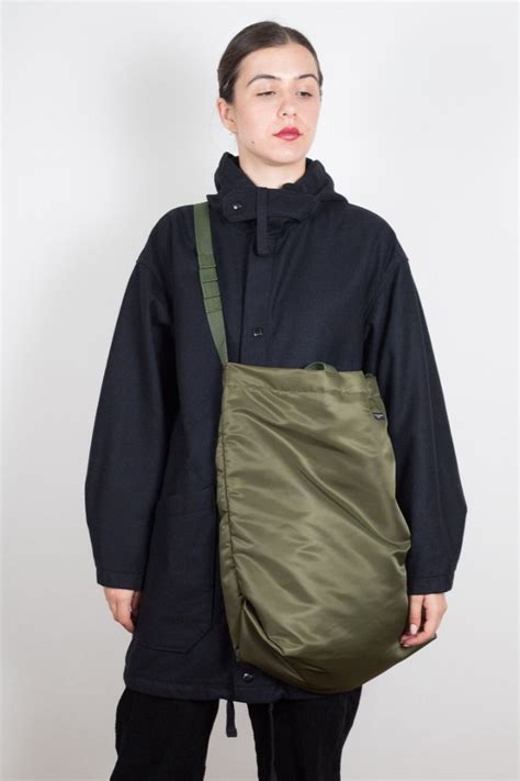 Engineered Garments Carry All Tote Olive Flight Satin Nylon 男裝 袋 公事包