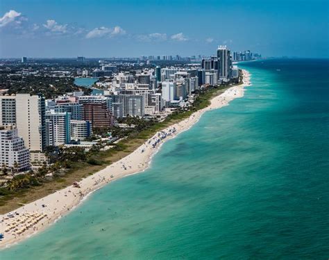 Cindy Crawford Rande Gerber Purchase Miami Beach Home